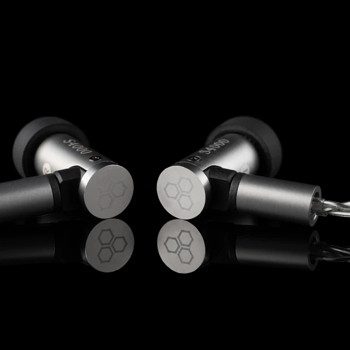 Final Audio S4000